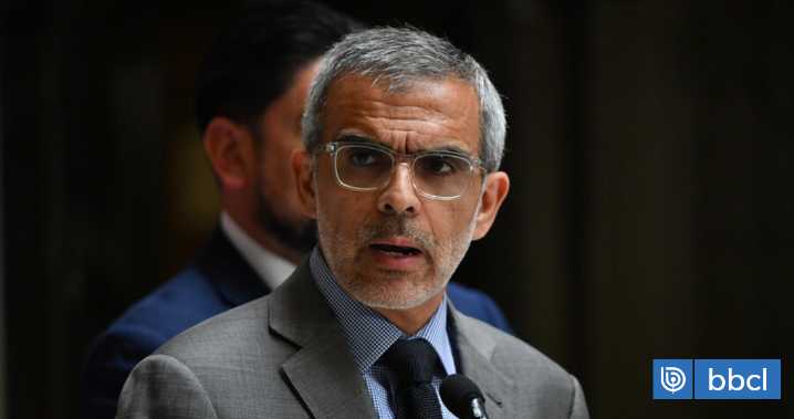 Gobierno se querellará por atentados en Vilcún y Carahue: ministro Cordero irá a La Araucanía