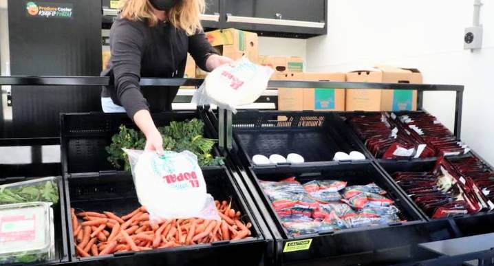 Para solicitar despensas gratis en noviembre tras el corte de SNAP: conoce los bancos de alimentos en California