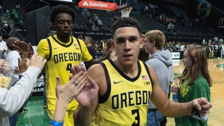 See live updates as Oregon men's basketball hosts Oregon State