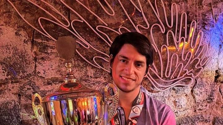 Chanquía, figura y con título Argentino