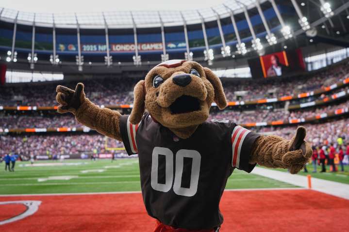 NFL RedZone FREE LIVE STREAM (11/30/25): Time, TV Channel for Week 13 NFL games