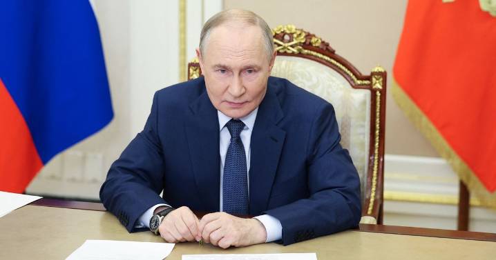 Putin unveils major border plans with China and North Korea setting February 1 deadline
