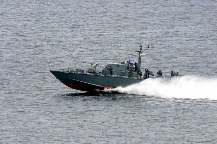 EU atacó dos veces una lancha en el Caribe para eliminar sobrevivientes