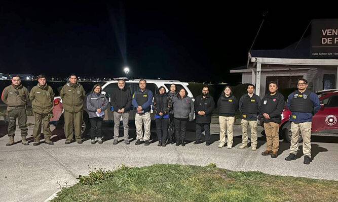 Operativo nocturno en Porvenir detecta a dos extranjeros trabajando sin autorización