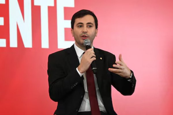 Di Carlo es el nuevo presidente de River por el 61,77% de los votos