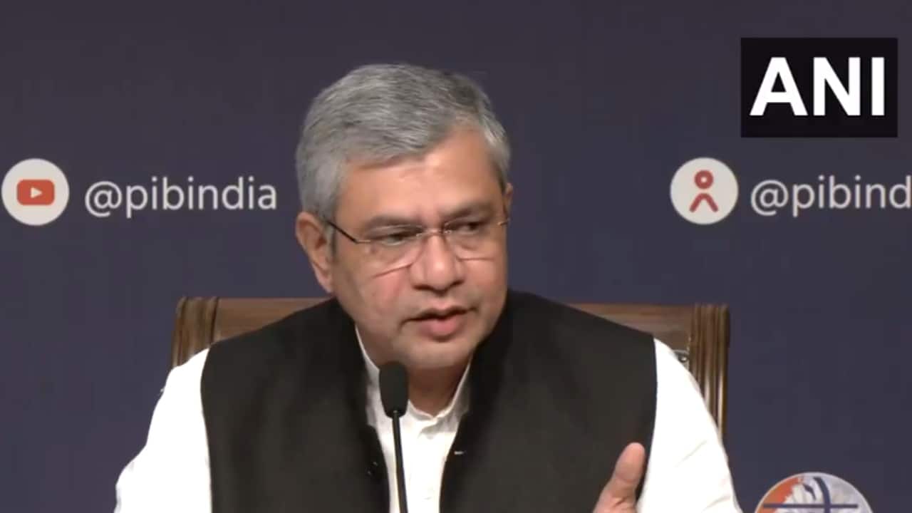 Cabinet clears Rs 25,060 crore Export Promotion Mission to support sectors hit by tariff hikes