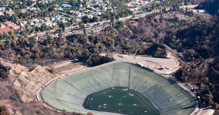 Letters to the Editor: Officials’ reservoir conclusion won’t placate frustrated Palisades fire victims