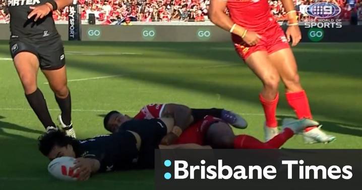 'Freakish' McLean dazzles