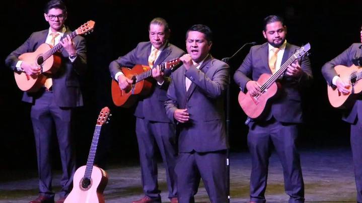 La Trova de la Casa de la Cultura festeja 45 años de historia con un gran concierto