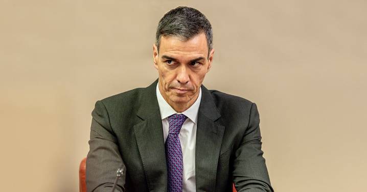Futuro de Pedro Sánchez se libra en cortes