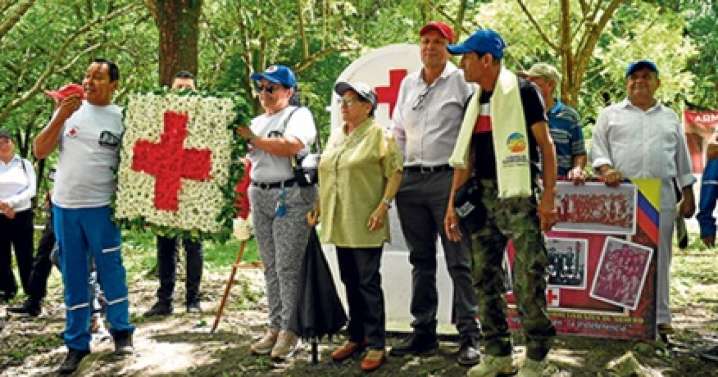 Minuto de silencio y pedidos de perdón en Armero en conmemoración de los 40 años de la tragedia del Ruiz