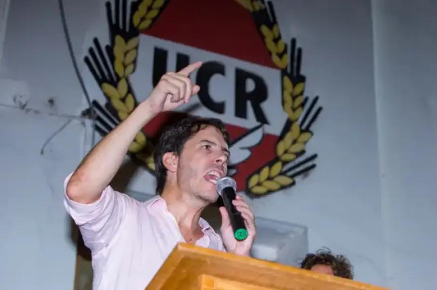 Buscan un consenso con Berhongaray presidente e intendencias de respaldo