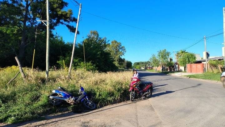 Choque de dos motos en General Rodríguez y 24