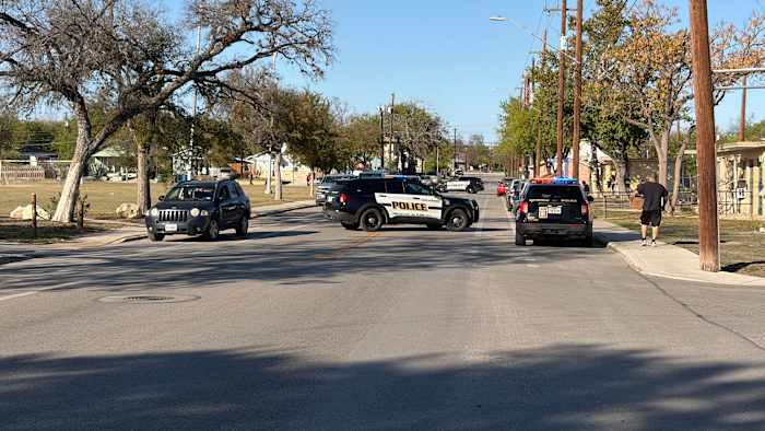 Man critically injured in West Side shooting, San Antonio police say
