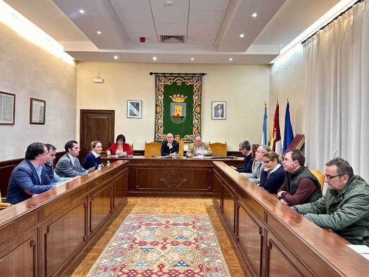 El alcalde de Talavera confirma que la llegada del AVE exigirá expropiaciones, como advierte el PSOE