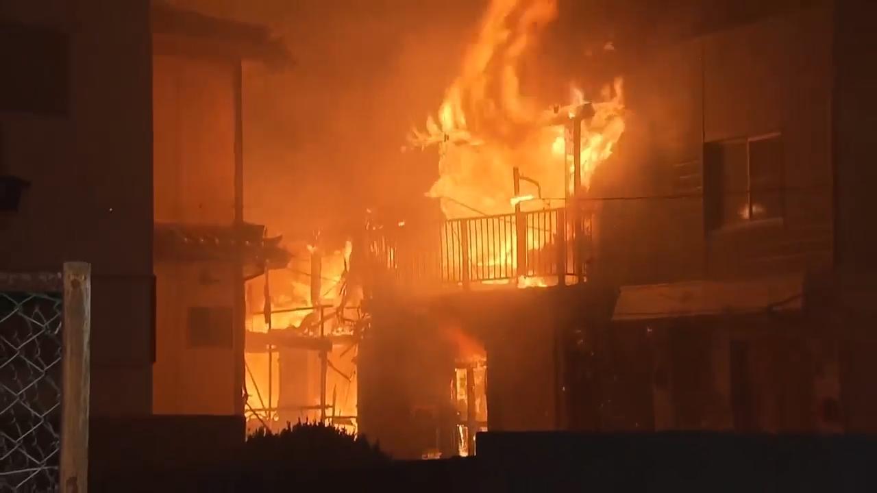 Fire burning in southwestern Japan damages 170 homes and forces evacuations