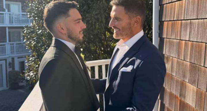 Hijo de Julián Gil se casa y emociona al actor con tierno gesto