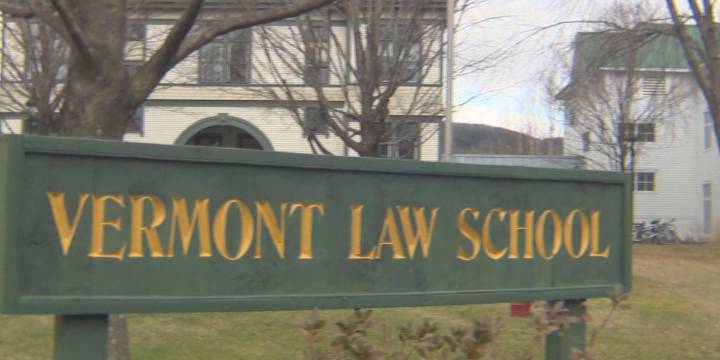 Volunteers from Vermont Law and Graduate School prep Thanksgiving meals for all of Royalton