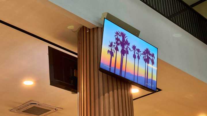 What To Know Before Mounting Your TV On A Pole Or Column
