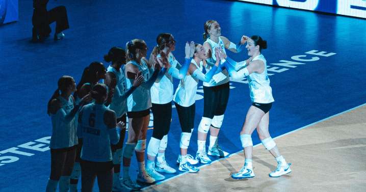 Kentucky Volleyball wins in the SEC Championship Title game
