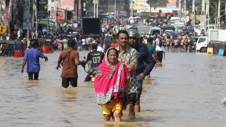 Las inundaciones de Sri Lanka dejan ya casi 340 muertos y más de un millón de afectados