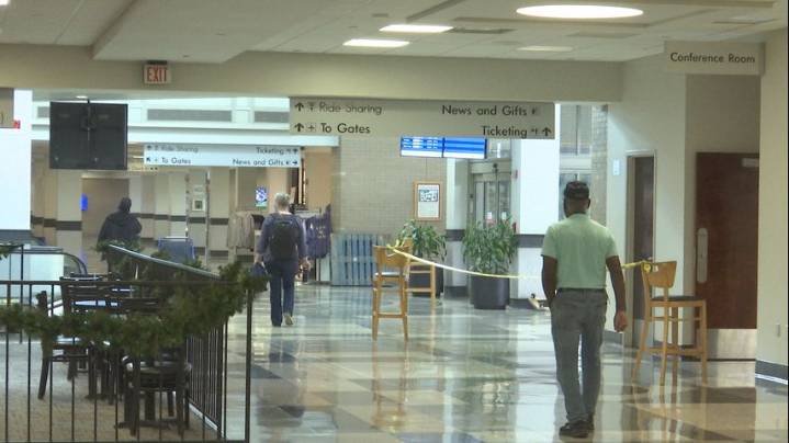 Baton Rouge feeling effects of FAA reducing operations as two BTR Friday flights cancelled