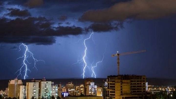 Clima en Neuquén: tormentas eléctricas y lluvias marcarán la jornada del jueves