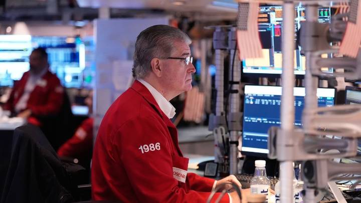 Worries about AI stocks and interest rates send Wall Street toward one of its worst days since April