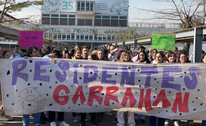 Trabajadores del Hospital Garrahan ocuparon la dirección: reclaman el pago de los salarios
