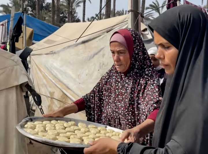 Gaza woman blinded in Israeli strike opens bakery to subsist and hope