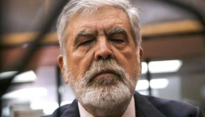 Ordenan la detención de Julio De Vido tras confirmarse su condena por la Tragedia de Once