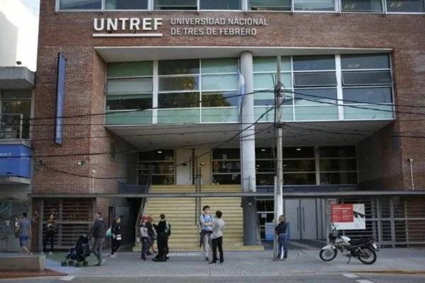 “Voy a cometer una masacre”: otra tremenda amenaza en una institución educativa argentina que encendió todas las alertas