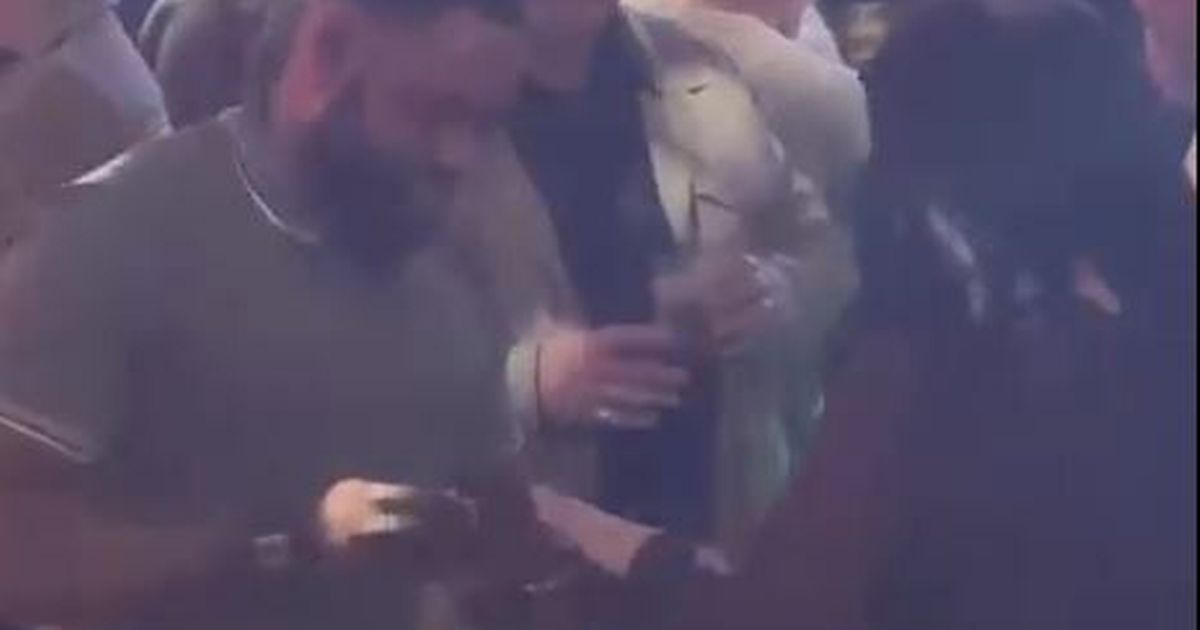 Wonderful moment man asks girlfriend to marry him in Leeds nightclub