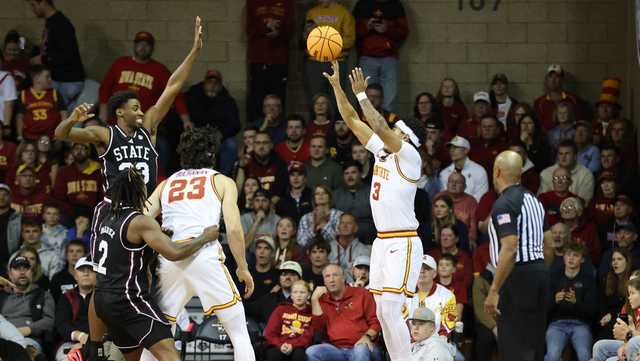 No. 16 Cyclones cruise past Bulldogs behind Lipsey’s 25