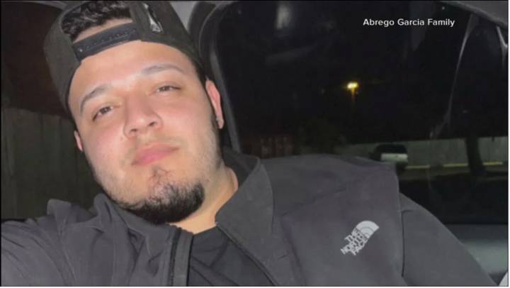 Tras una deportación errónea, Abrego García lucha contra los cargos de tráfico de personas