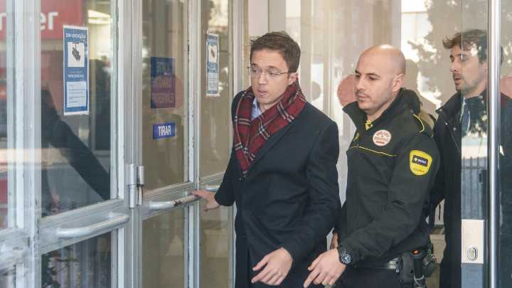 El juez procesa a Íñigo Errejón por la presunta agresión sexual a la actriz Elisa Mouliaá