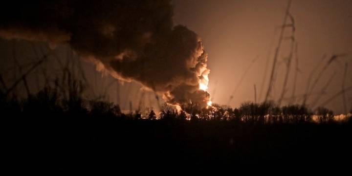 Un ataque ruso con misiles balísticos y drones dejó al menos cuatro muertos y siete regiones sin electricidad en Ucrania