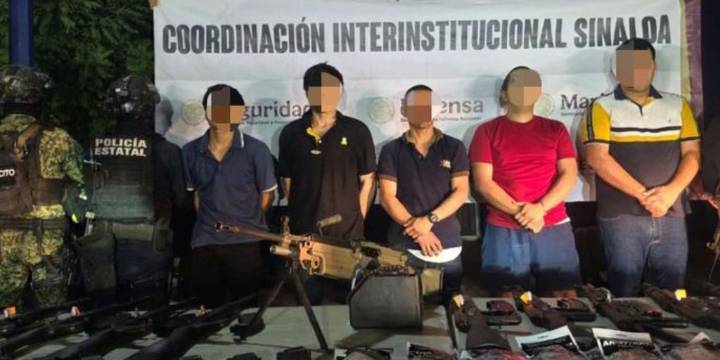 Decomisan 25 explosivos durante operativo en Culiacán: hay cinco detenidos y un abatido