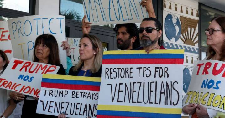 New poll shows Latino support for Trump is slipping after gains in 2024