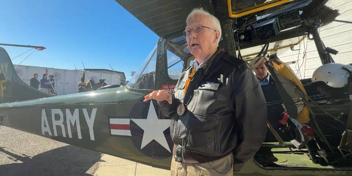 Army veteran Jim Hamilton takes final flight in emotional Veterans Day tribute