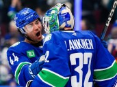 Canucks: Lankinen gets net against Avalanche, Demko possible for Jets