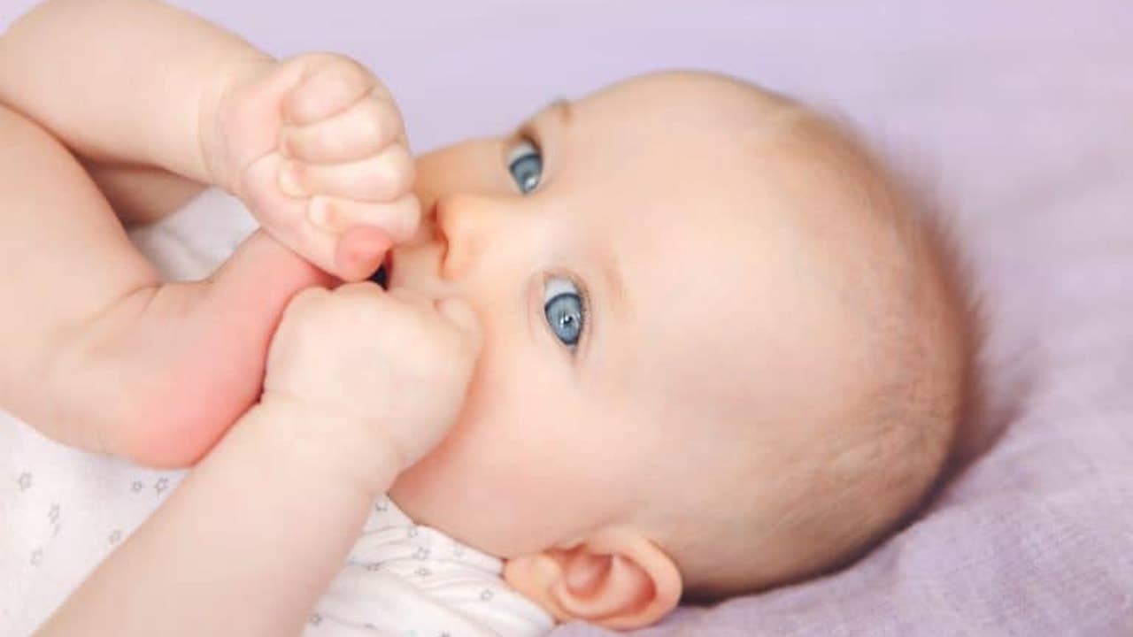 ¿A qué edad se define realmente el color de ojos de un recién nacido?