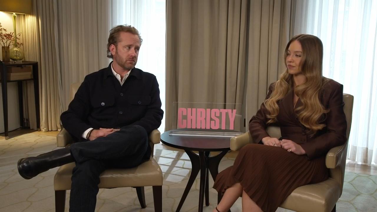 Sydney Sweeney has her 'guard up' to fame