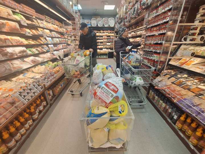 Lamento en NYC: ‘El pavo está más caro’