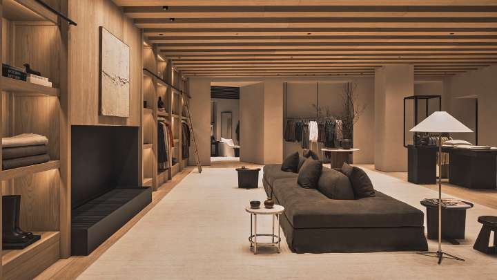 Zara abre su nueva tienda en la Diagonal de Barcelona con un recorrido doméstico único