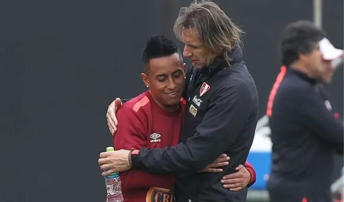 Ricardo Gareca sobre postulación de Cueva al Congreso: "No me parece mal"