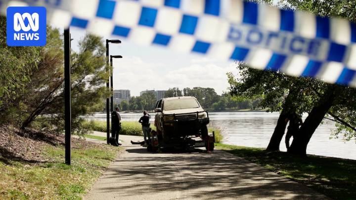 Canberra man denied bail after high-speed chase ends with leap into Lake Burley Griffin