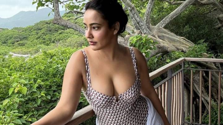 Neha Sharma Turns 38: Her Fitness, Diet, Beauty Secrets And Most Glam Looks Revealed