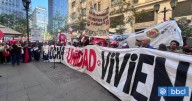 Cientos de pobladores protestan afuera del Minvu para exigir soluciones habitacionales