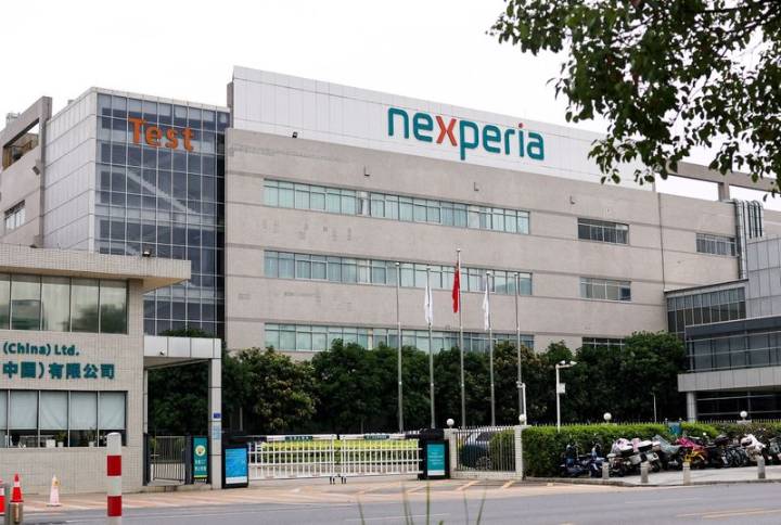 Dutch government suspends state intervention at chipmaker Nexperia